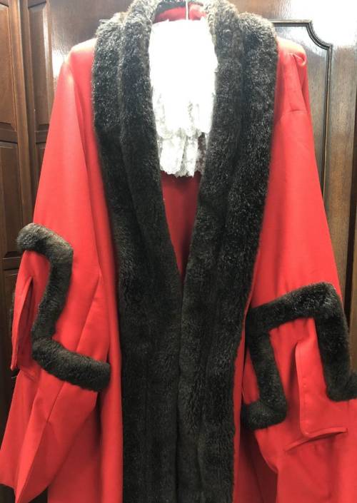 Mayor&#039;s Robes